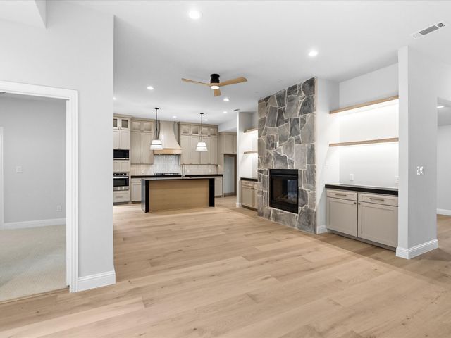 2813 Staffordshire Drive, Carrollton, TX 75007