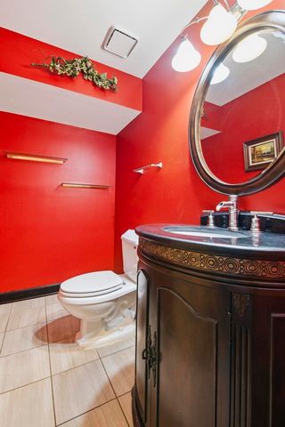 313 N Dee Road, Park Ridge, IL 60068