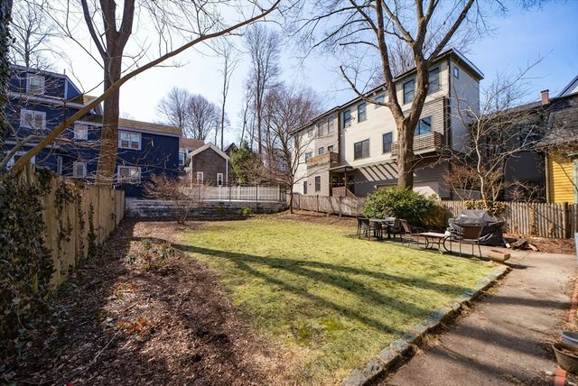 77 Spring Park Ave 2, Boston, MA 02130