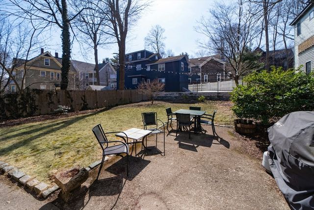 77 Spring Park Ave 2, Boston, MA 02130