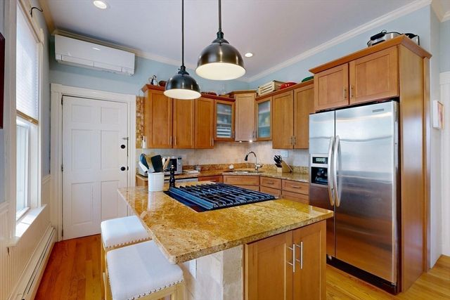 77 Spring Park Ave 2, Boston, MA 02130