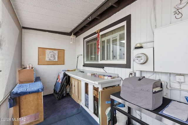 260 N Camino Del Vate, Green Valley, AZ 85614