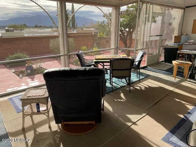 260 N Camino Del Vate, Green Valley, AZ 85614