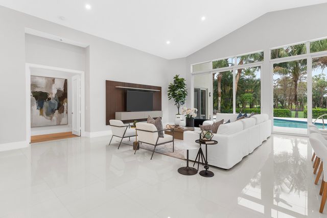 13346 Deauville Drive, Palm Beach Gardens, FL 33410