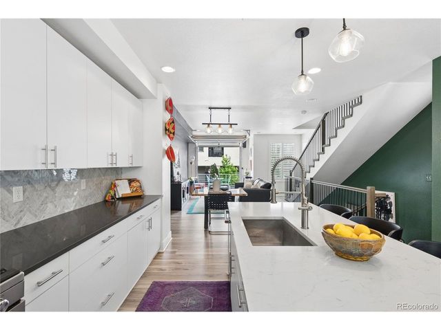 3855 E Cedar Ave 206, Denver, CO 80209