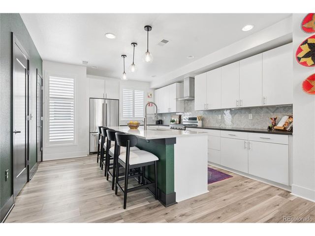 3855 E Cedar Ave 206, Denver, CO 80209