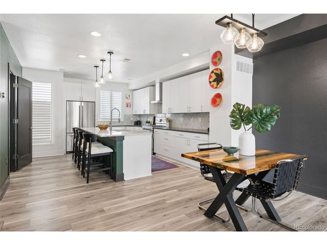 3855 E Cedar Ave 206, Denver, CO 80209