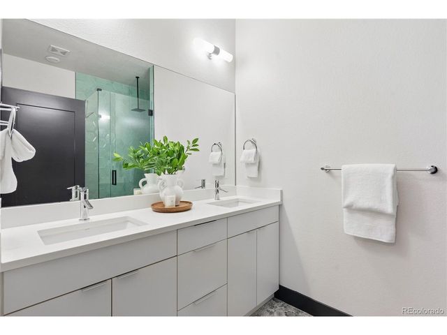 3855 E Cedar Ave 206, Denver, CO 80209