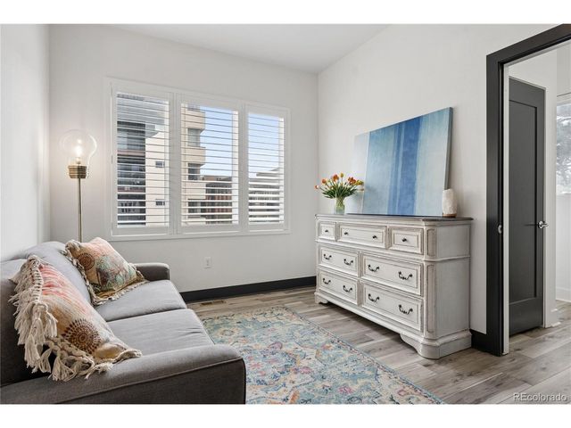 3855 E Cedar Ave 206, Denver, CO 80209