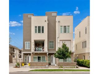 3855 E Cedar Ave 206, Denver, CO 80209