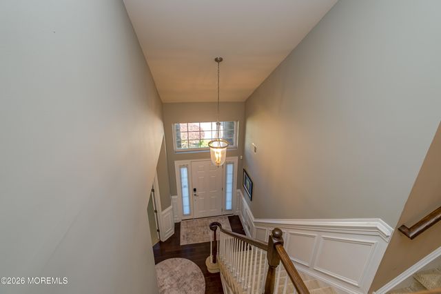 5 Tree Line Drive, Freehold, NJ 07728