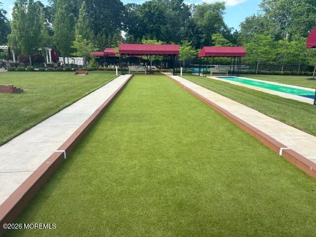 5 Tree Line Drive, Freehold, NJ 07728