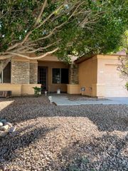 741 N SOHO Place, Chandler, AZ 85225