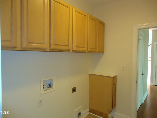 109 Bright Shade Court, Holly Springs, NC 27540