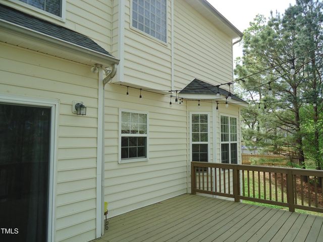 109 Bright Shade Court, Holly Springs, NC 27540