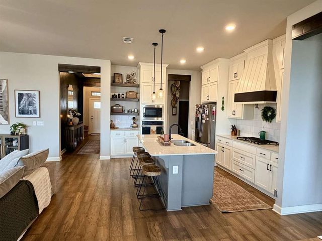 13221 SW 6th Street, Yukon, OK 73099