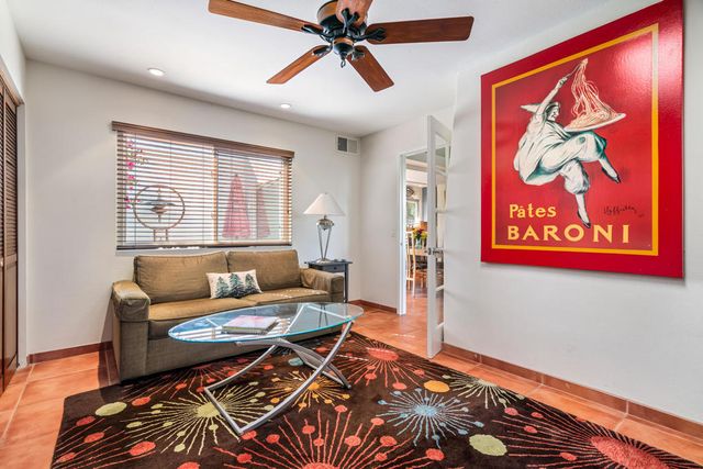 1728 Capri Circle, Palm Springs, CA 92262