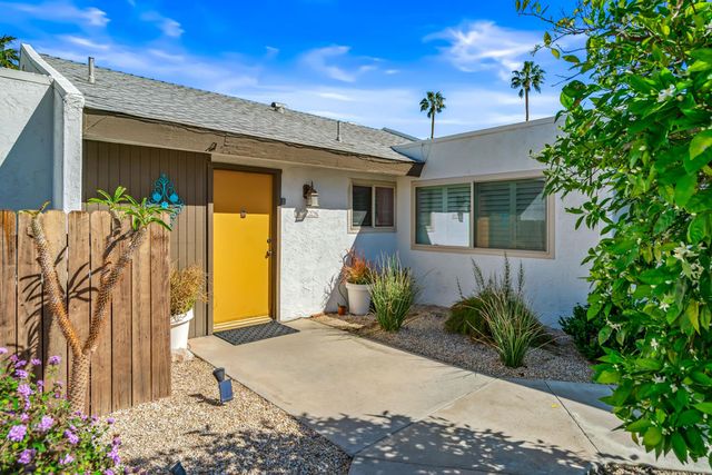 1728 Capri Circle, Palm Springs, CA 92262