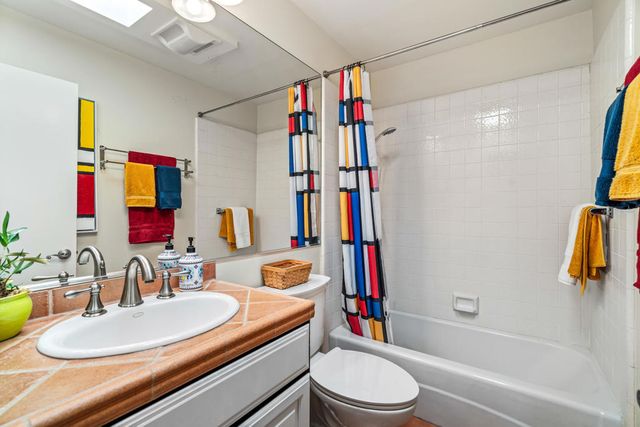 1728 Capri Circle, Palm Springs, CA 92262