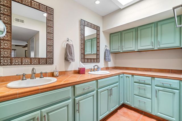 1728 Capri Circle, Palm Springs, CA 92262