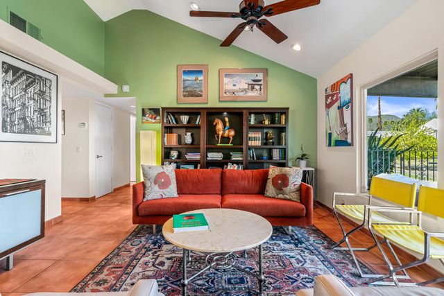 1728 Capri Circle, Palm Springs, CA 92262