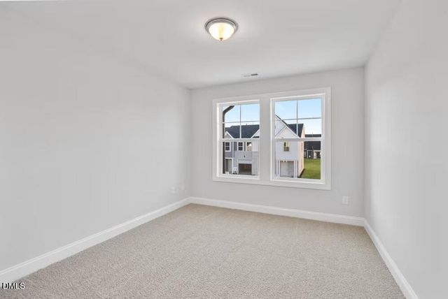 520 Eversden Drive, Zebulon, NC 27597