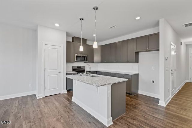 520 Eversden Drive, Zebulon, NC 27597