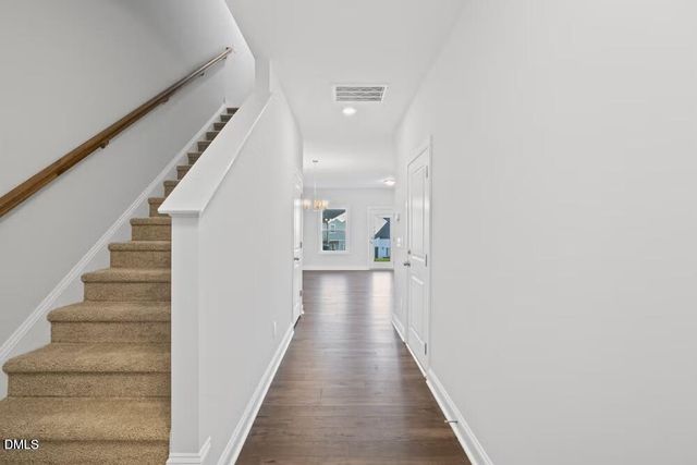 520 Eversden Drive, Zebulon, NC 27597