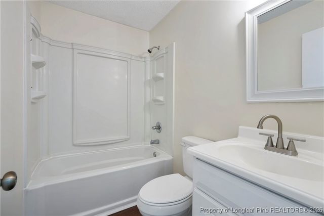 1132 Landau Road, Fayetteville, NC 28311