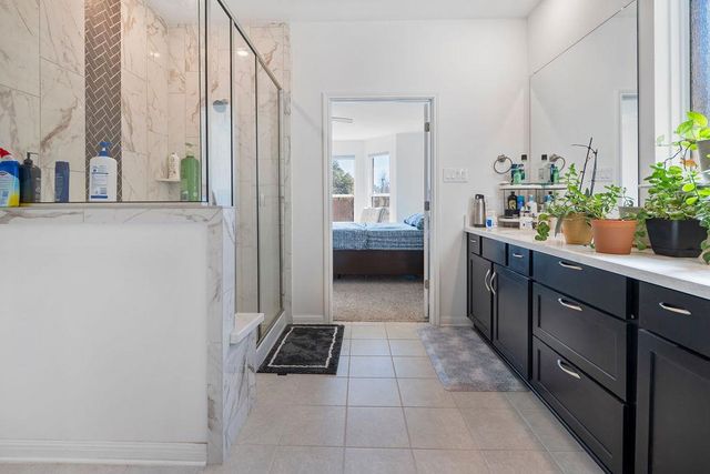 232 Barton Oak TRL, Georgetown, TX 78628