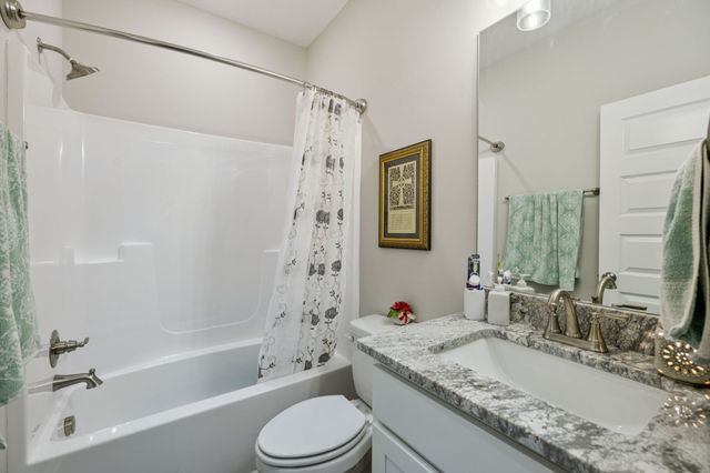 143 Creek Wood Rd, Manchester, TN 37355