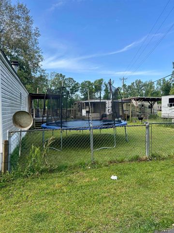 17501 La Hwy 42, Livingston, LA 70754
