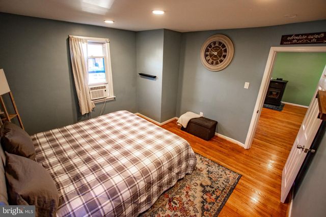 667 BEECHWOOD AVE, Pottstown, PA 19464