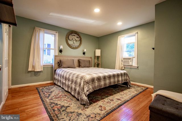 667 BEECHWOOD AVE, Pottstown, PA 19464
