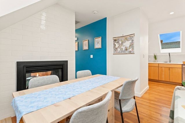 51 New Ocean St 3, Swampscott, MA 01907
