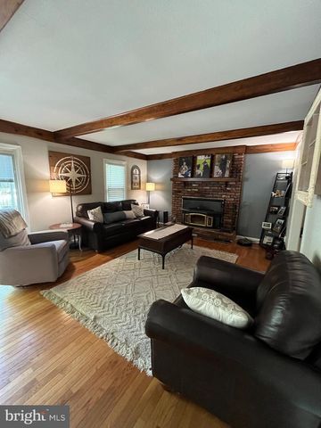 10 WIMBELDON WAY, Tabernacle, NJ 08088