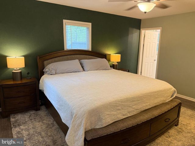 10 WIMBELDON WAY, Tabernacle, NJ 08088