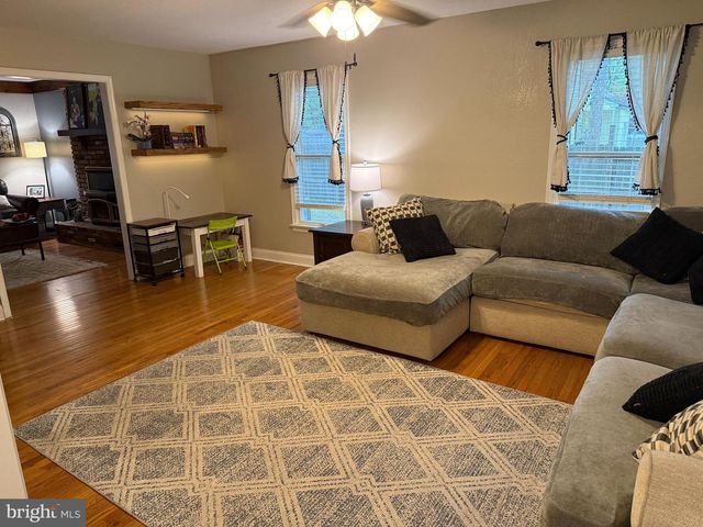 10 WIMBELDON WAY, Tabernacle, NJ 08088