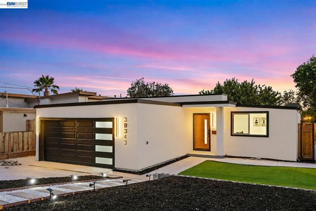 38343 Canyon Heights Dr, Fremont, CA 94536
