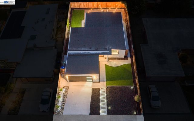 38343 Canyon Heights Dr, Fremont, CA 94536
