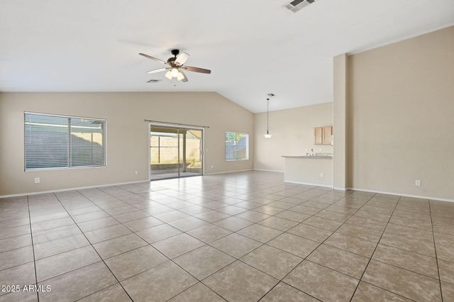 2715 N 90TH Avenue, Phoenix, AZ 85037