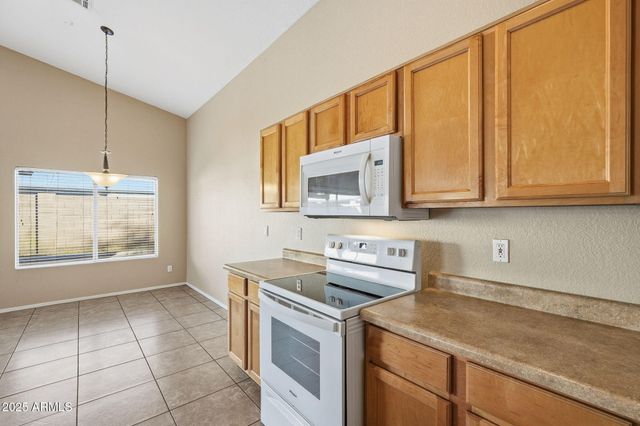 2715 N 90TH Avenue, Phoenix, AZ 85037