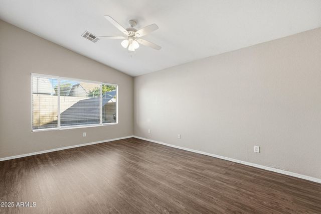 2715 N 90TH Avenue, Phoenix, AZ 85037