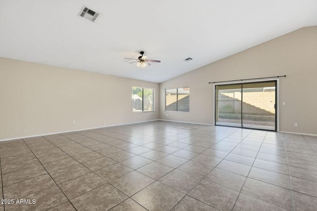 2715 N 90TH Avenue, Phoenix, AZ 85037