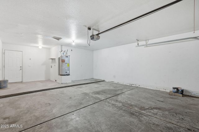 2715 N 90TH Avenue, Phoenix, AZ 85037