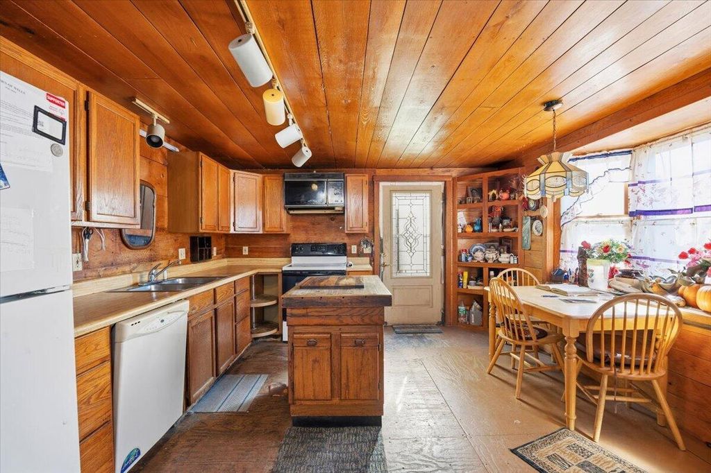 999 Sanford Road, Wells, ME 04090 — photo 5