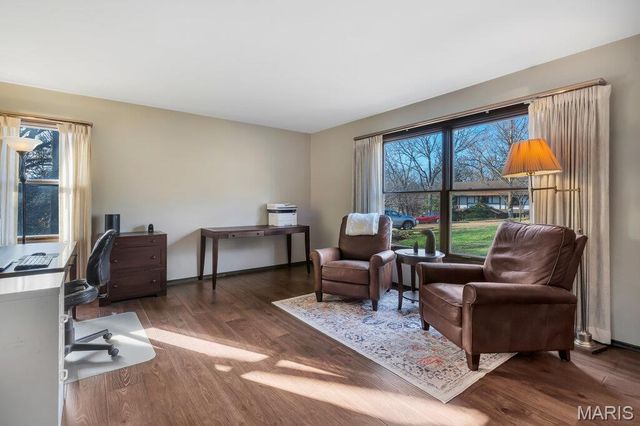 710 Briarfarm Lane, Kirkwood, MO 63122