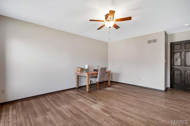 710 Briarfarm Lane, Kirkwood, MO 63122