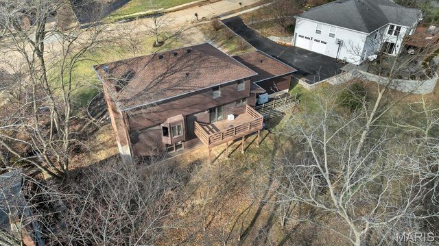 710 Briarfarm Lane, Kirkwood, MO 63122