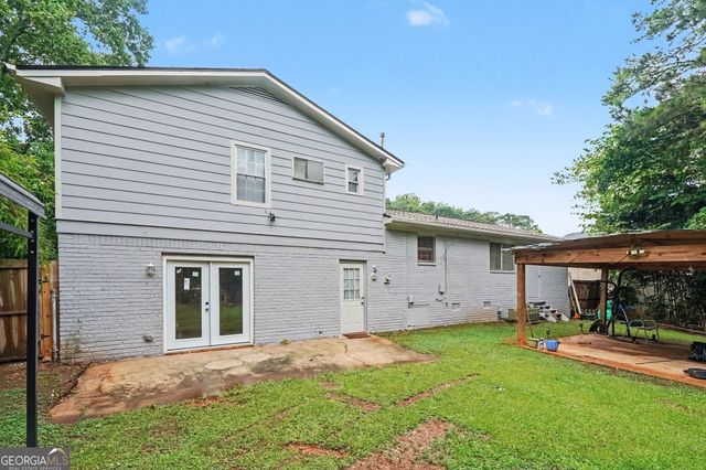 4276 Indian Forest Road, Stone Mountain, GA 30083